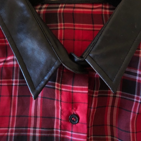 Pippalynn Plaid Button Down - Picture 4 of 5